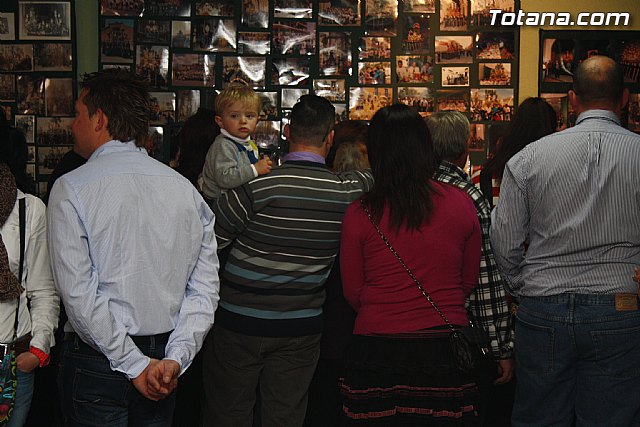 Exposición Centenario de la Hermandad de Jesús y la Samaritana - 221